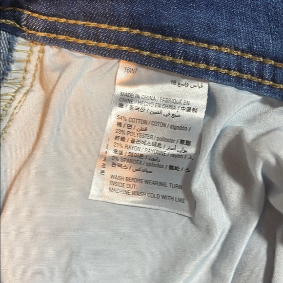 Style Co - denim - Bermuda short - 16W - NWT - Picture 8 of 9